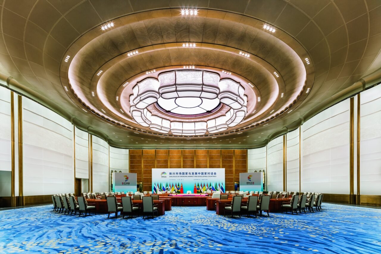 Brics ceiling