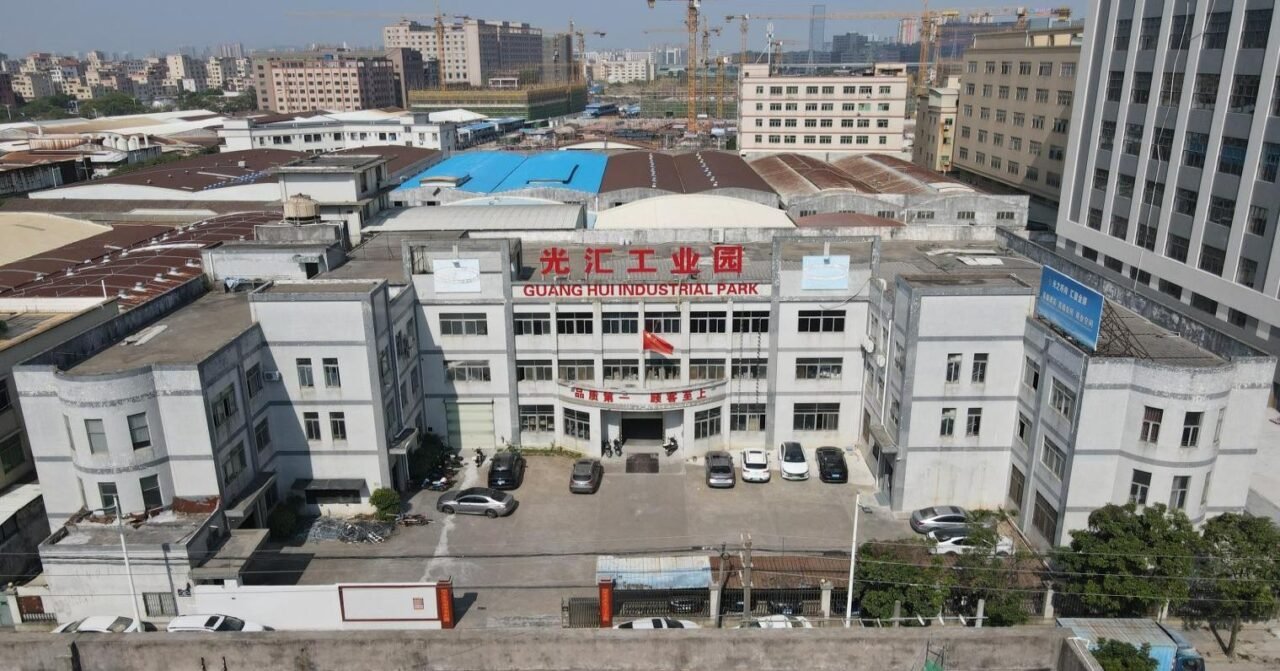 https://guanhuilighting.com/wp-content/uploads/2022/11/gh-factory-1280x671.jpg